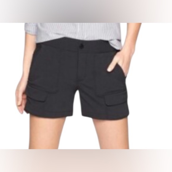 Athleta Trekke 2.0 Ripstop women’s size 6 black Cargo shorts - Picture 2 of 5